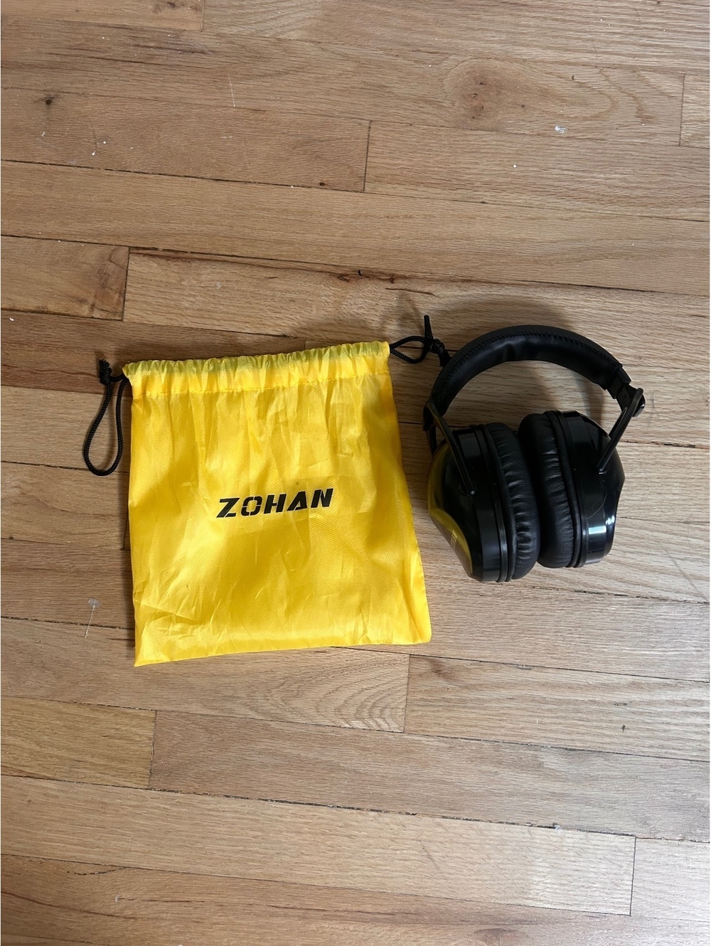 ZOHAN EM030 Children's Hearing Protection Earmuffs Ages 3- 12 Yellow Pouch